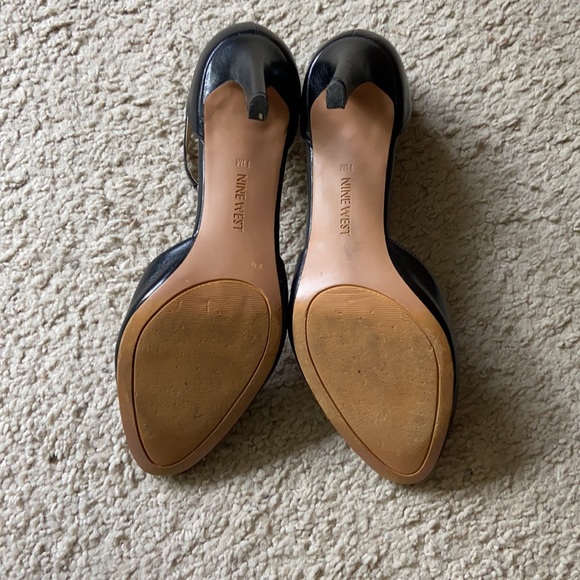 ❤️NINE WEST Halinan T Strap Pumps ~ 11 - Picture 7 of 7